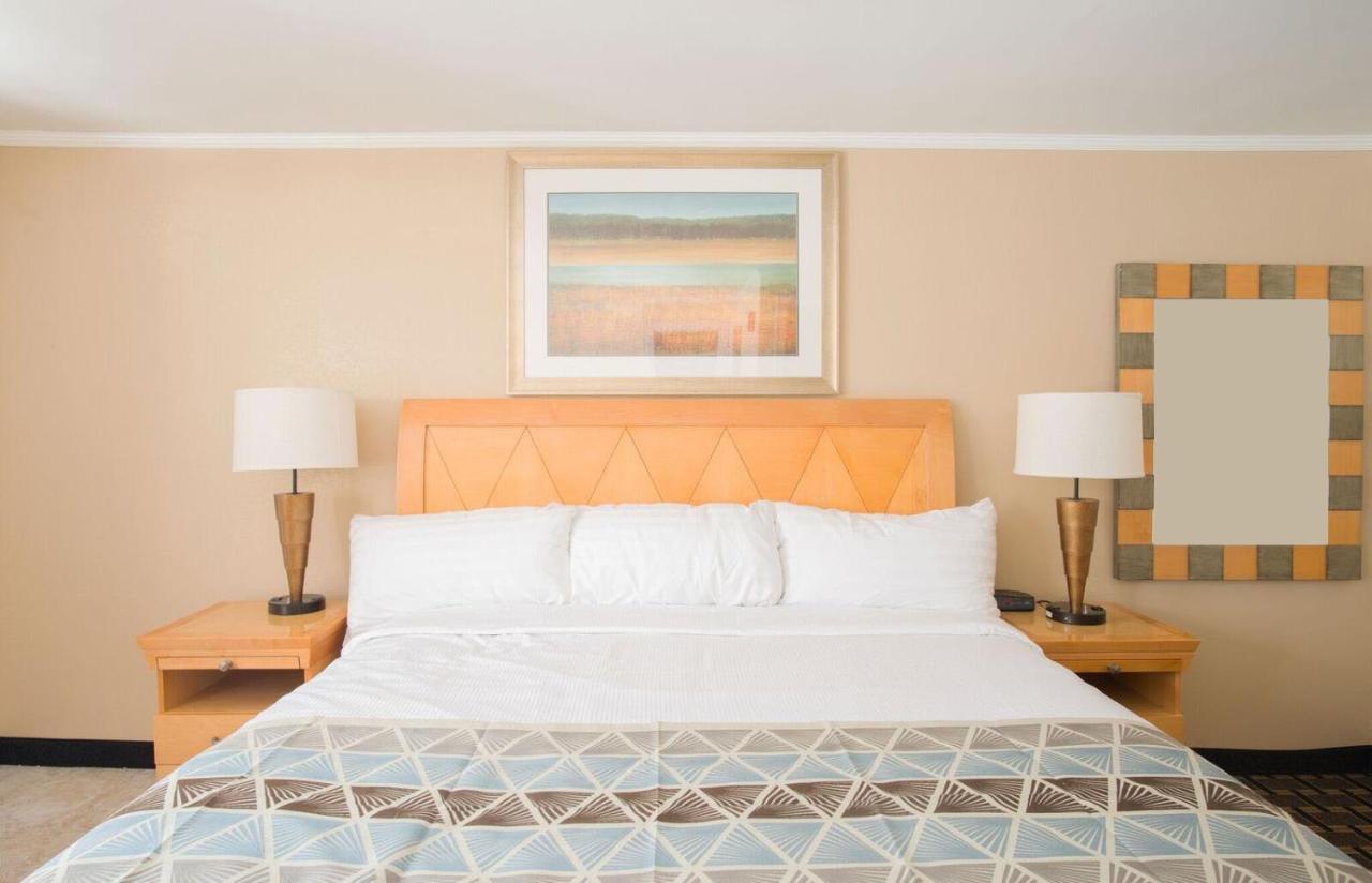Mount Royal Inn Adams ภายนอก รูปภาพ